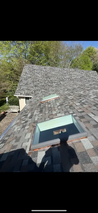 GNP Roofing & Siding Picture 4