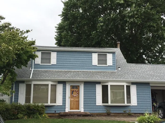 GNP Roofing & Siding Picture 1