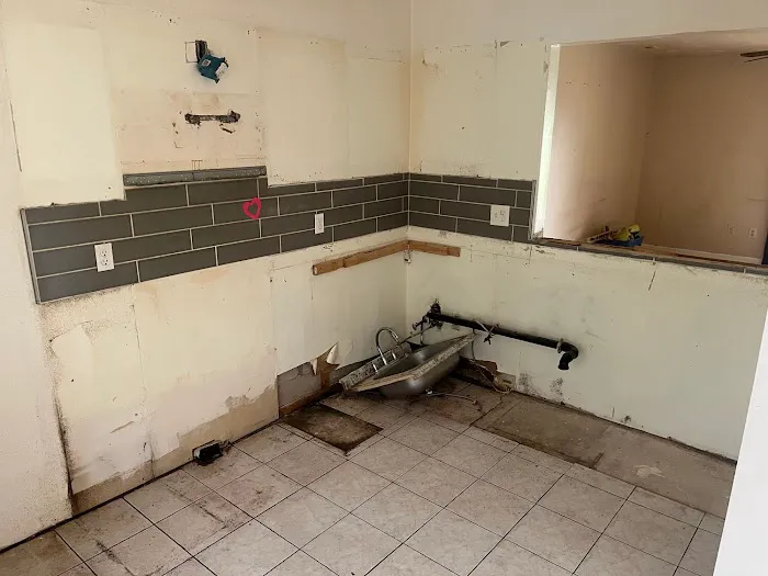 Dylan Services LLC Picture 4