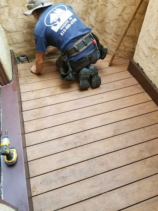 Dynamic Exteriors llc Picture 1