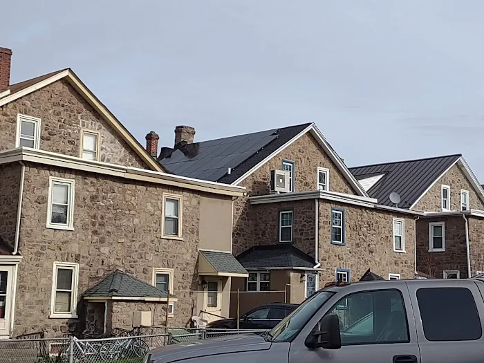 Reliance Roofing & Siding Picture 3