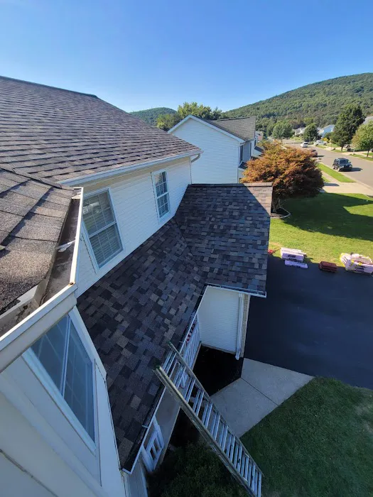 Smith & Miller Roofing, LLC Picture 10