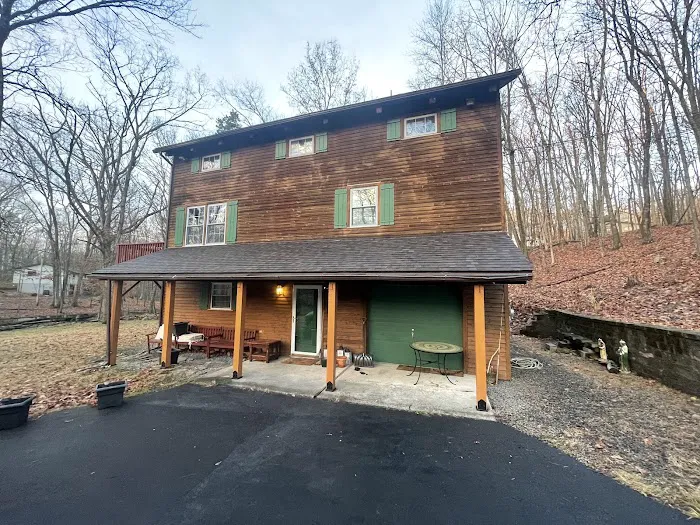 Bernard & Sons Roofing Picture 9