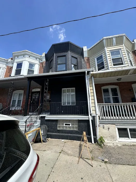 EM Renovations LLC Picture 2