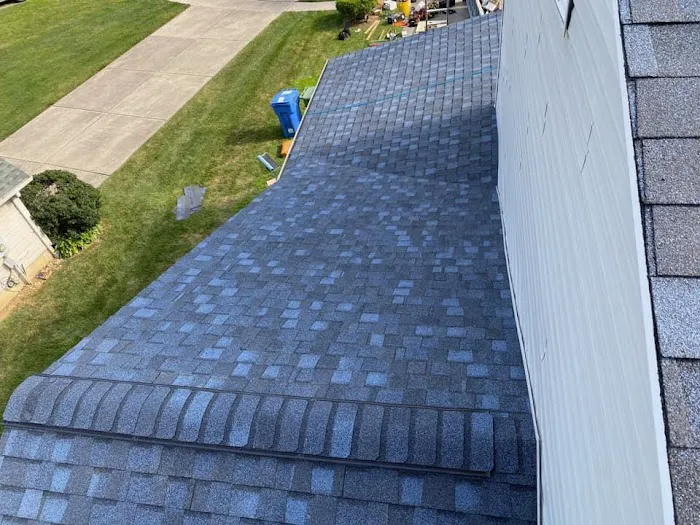 American Construction Roofing, Siding and Windows Picture 8