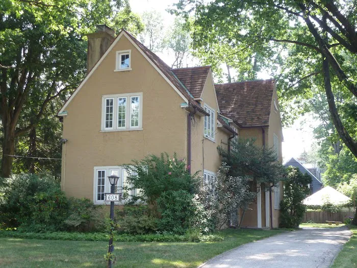 Mastroni Brothers Inc. Picture 9