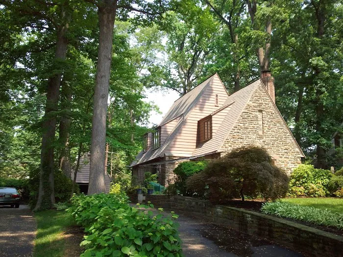 Mastroni Brothers Inc. Picture 6