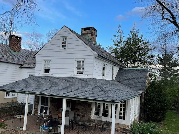 Romero Roofing & Siding LLC Picture 5