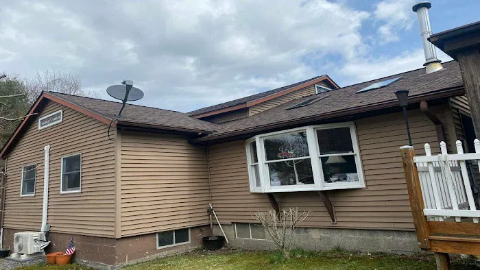 Gomez Roofing LLC Picture 2