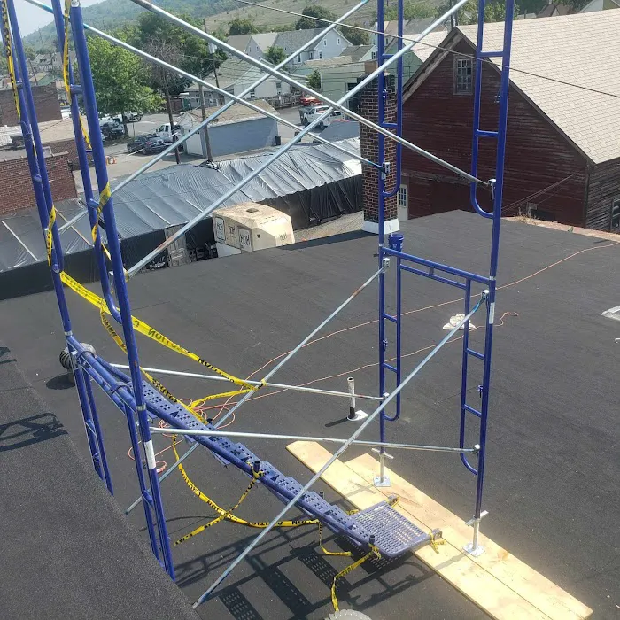 Royal Roofing and Renovations Picture 10