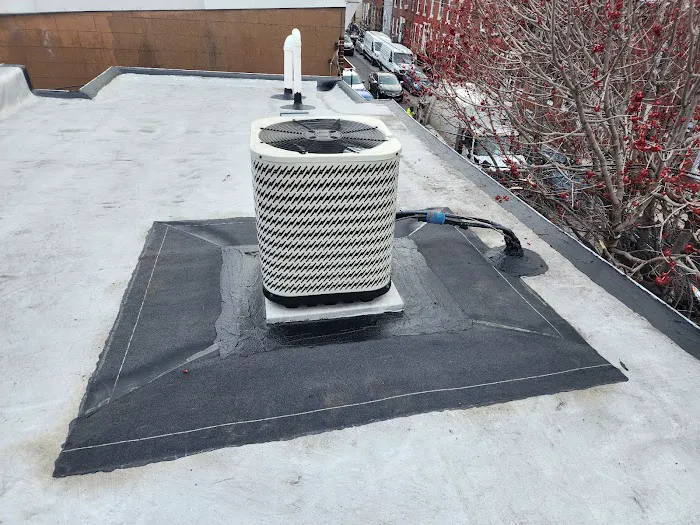 DISCOUNTED ROOFING LLC Picture 3