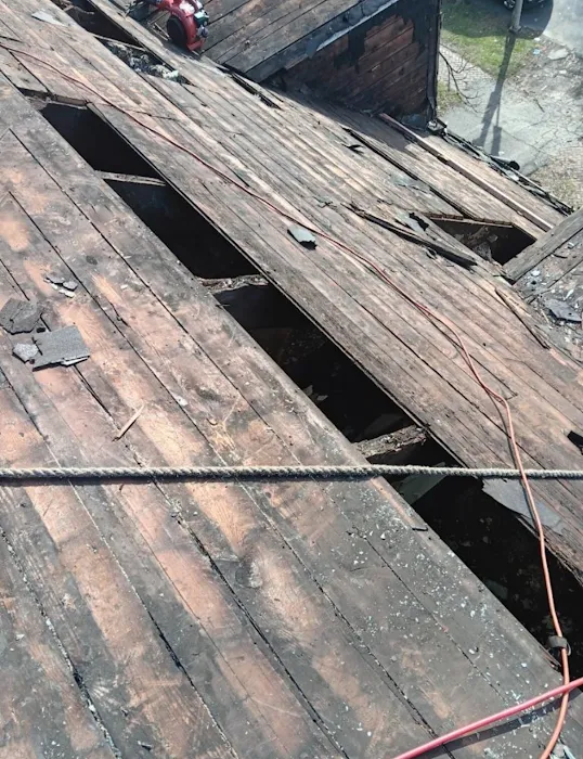 Up On The Roofs Picture 9