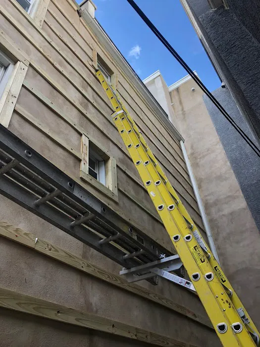 Phillips Home Improvement & Roofing LLC Picture 1