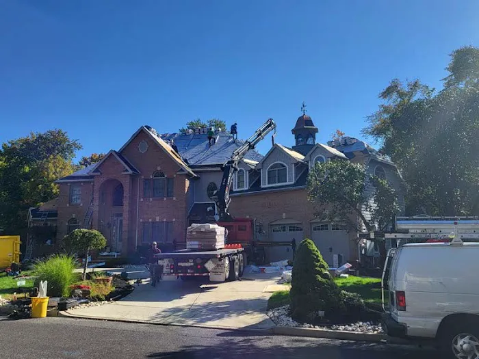 Modern Xteriors Picture 4