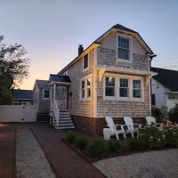 DVC ROOFING and DVC CONTRACTORS Inc. ico