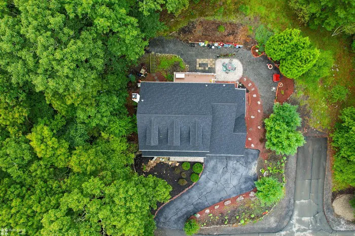 Happy Days Roofing Picture 9