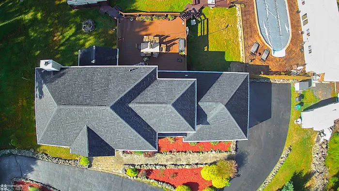 Happy Days Roofing Picture 2