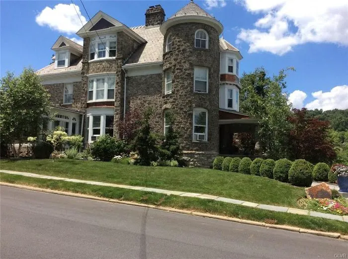 E.C. Kardelis General Contracting Picture 4