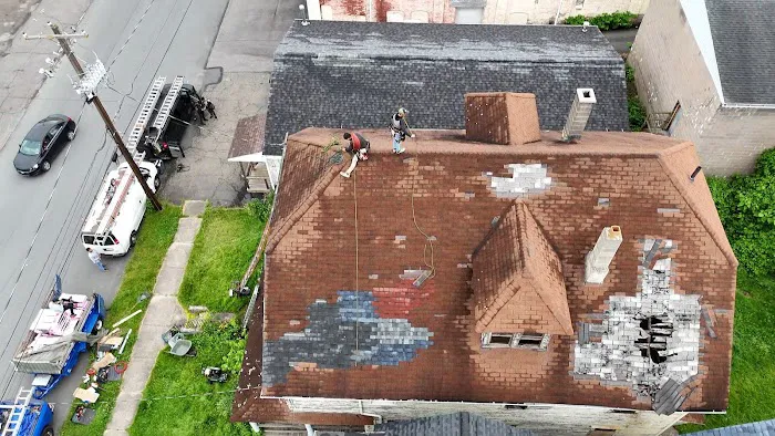 Eagle roofing & Siding Picture 1