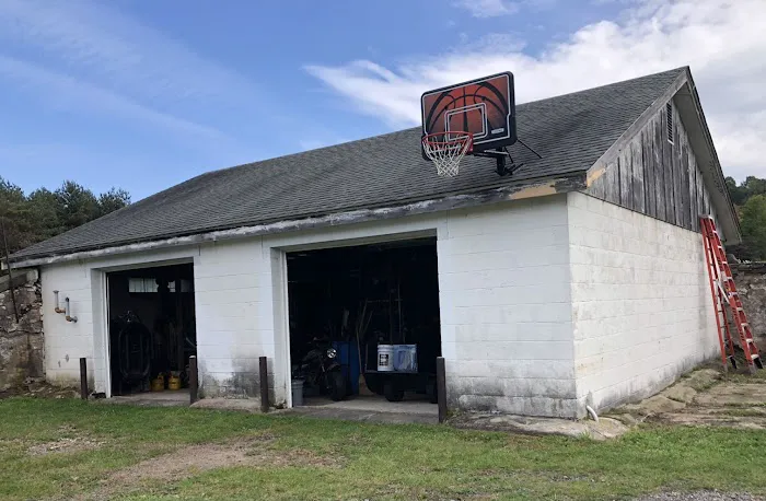 Savercool & Son Contracting and Powerwash Picture 3