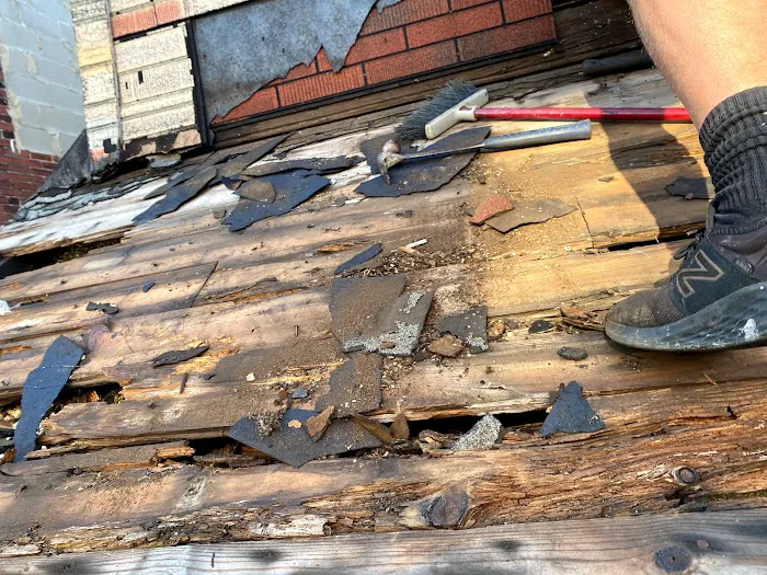 MnM Roofing Picture 8