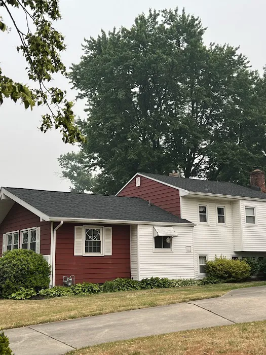 Universal Roofing & Contracting Inc. Picture 10