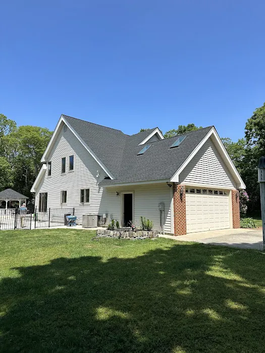 Bob Poderis Roofing & Siding Picture 5