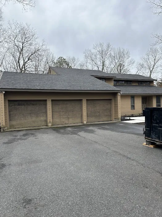 Bob Poderis Roofing & Siding Picture 7