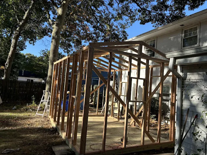 OCHOA ROOFING LLC Picture 10