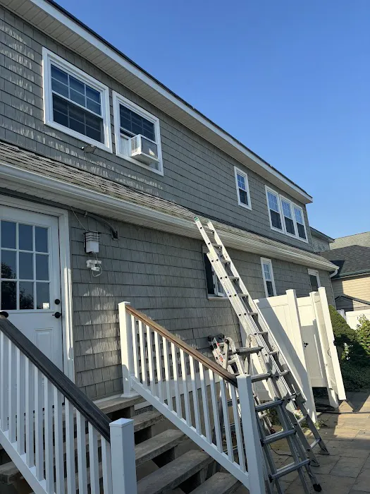 OCHOA ROOFING LLC Picture 5