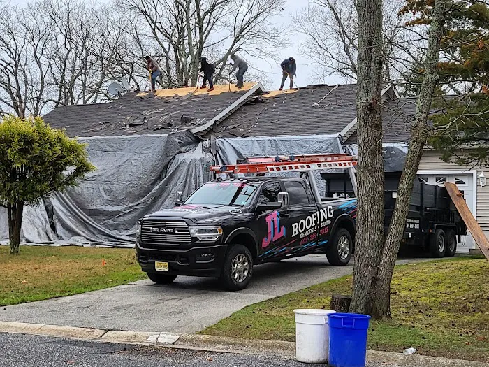 JL Construction/Roofing Picture 9