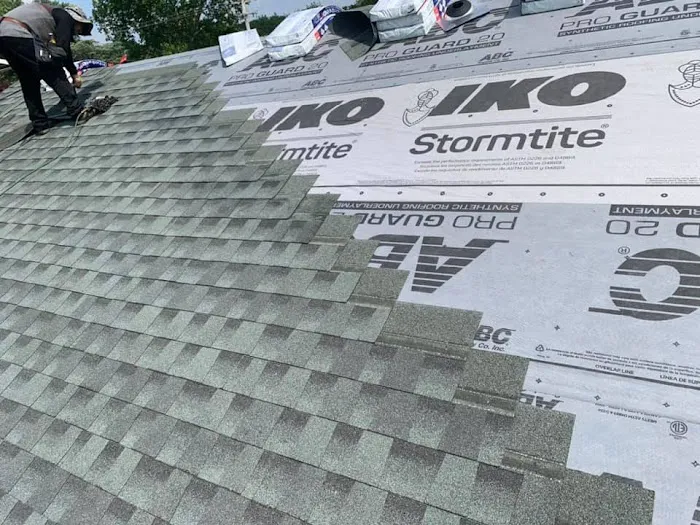 APlus Roofing and Restoration Picture 8