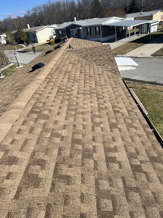 S&P Roofing and Construction pros Picture 1