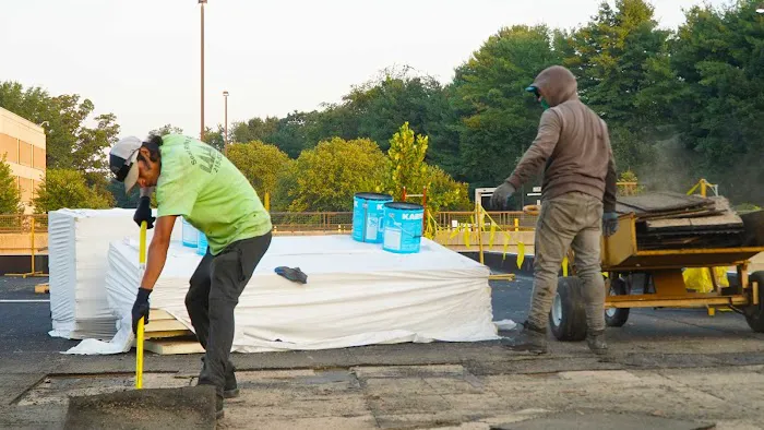 Green Construction & Roofing Picture 5
