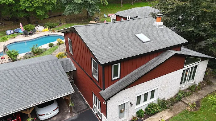 Valley Peak Roofing Co. Picture 4