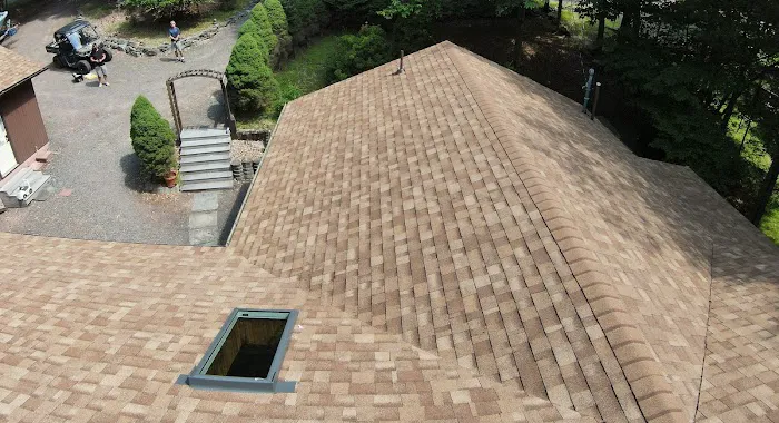 Valley Peak Roofing Co. Picture 5
