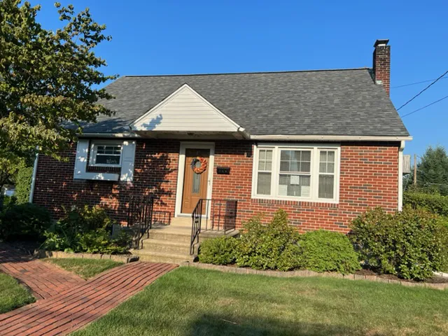 Valley Peak Roofing Co. Picture 1