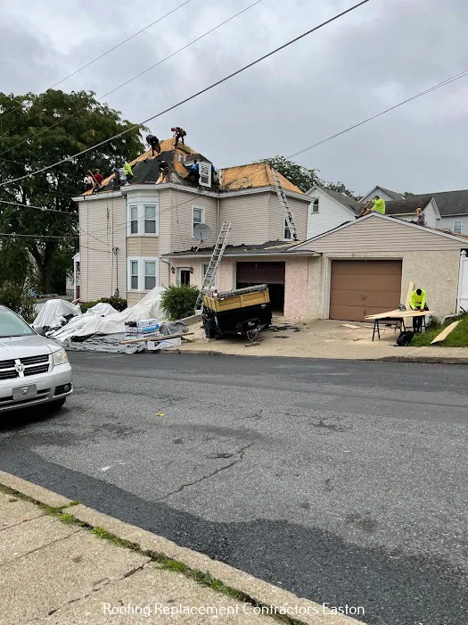 Fleck Roofing & Construction Picture 2