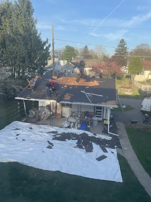 DJ Construction Roofing and Siding Picture 4