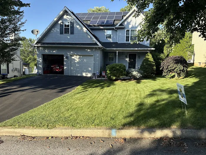 Bachman's Roofing Picture 1