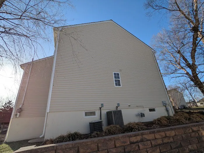 Bachman's Roofing Picture 6