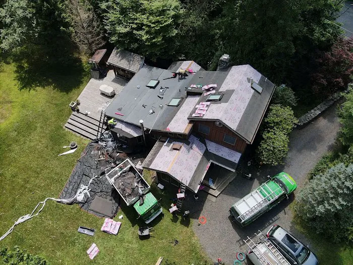 Guaillas Roofing INC Picture 1