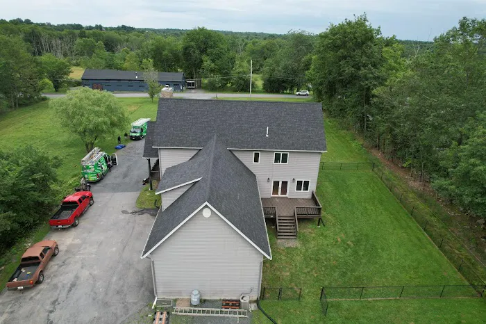 Guaillas Roofing INC Picture 2