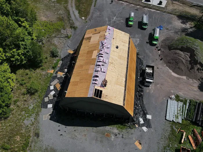 Guaillas Roofing INC Picture 4