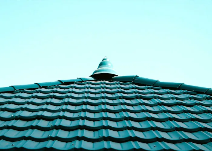 E Roof Repair & Roofing contractor Picture 6