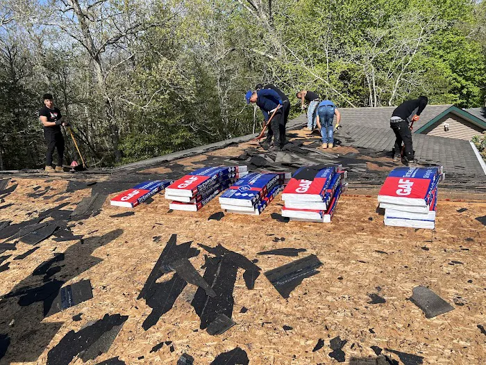 Shoreline Roofing Picture 2