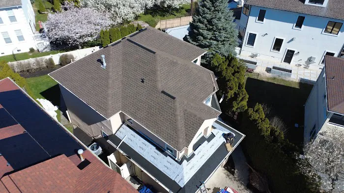 Boselli Construction T/A Sea-Bee Roofing Co Picture 4