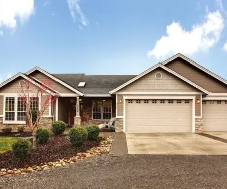 Stellar Exteriors LLC