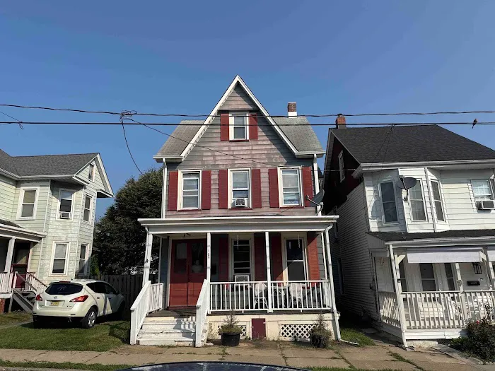 Warren Thompson & Son Roofing & Siding Picture 2