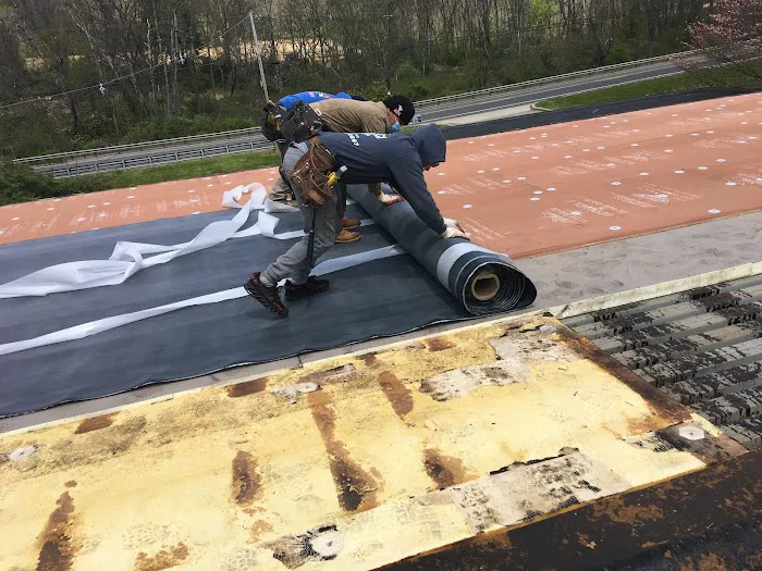 Warren Thompson & Son Roofing & Siding Picture 6